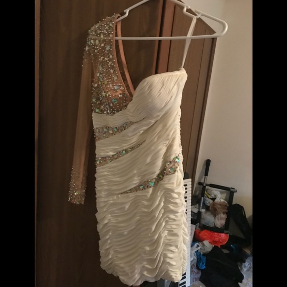 Prom dress and shoes - Picture 2 of 7